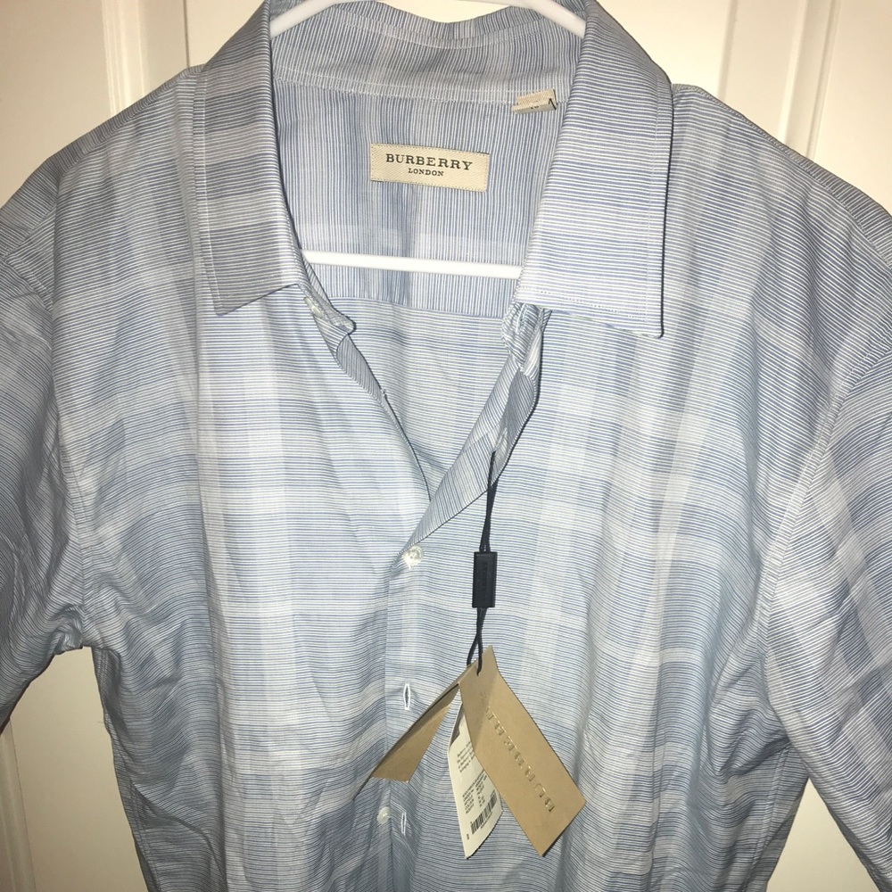 Burberry check men’s button down. NEW WITH TAGS